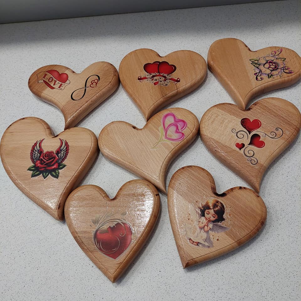 Srce iz masivnega materiala-hudeartles.si